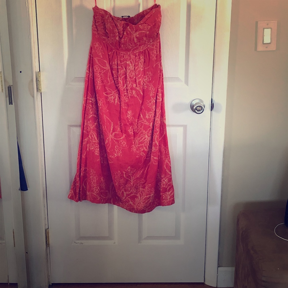 Strapless red/tan dress